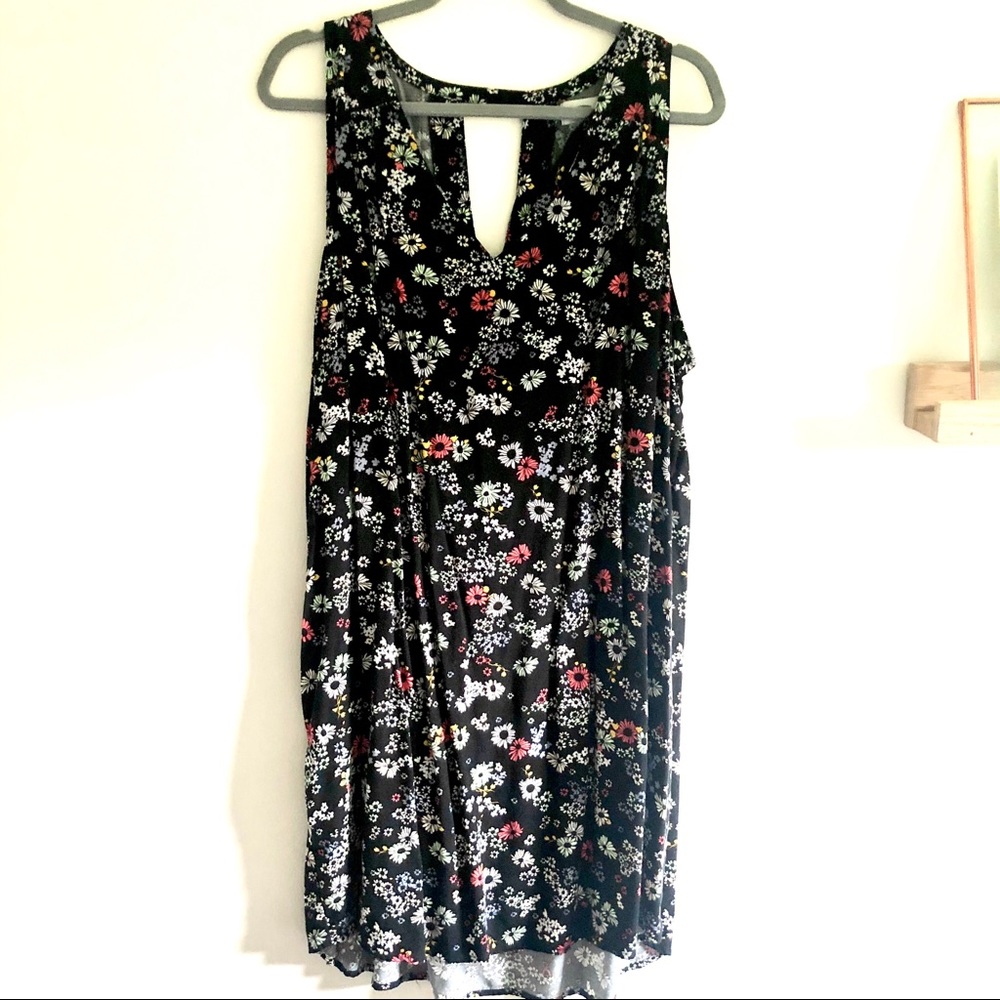 Old Navy Floral Swing Dress
